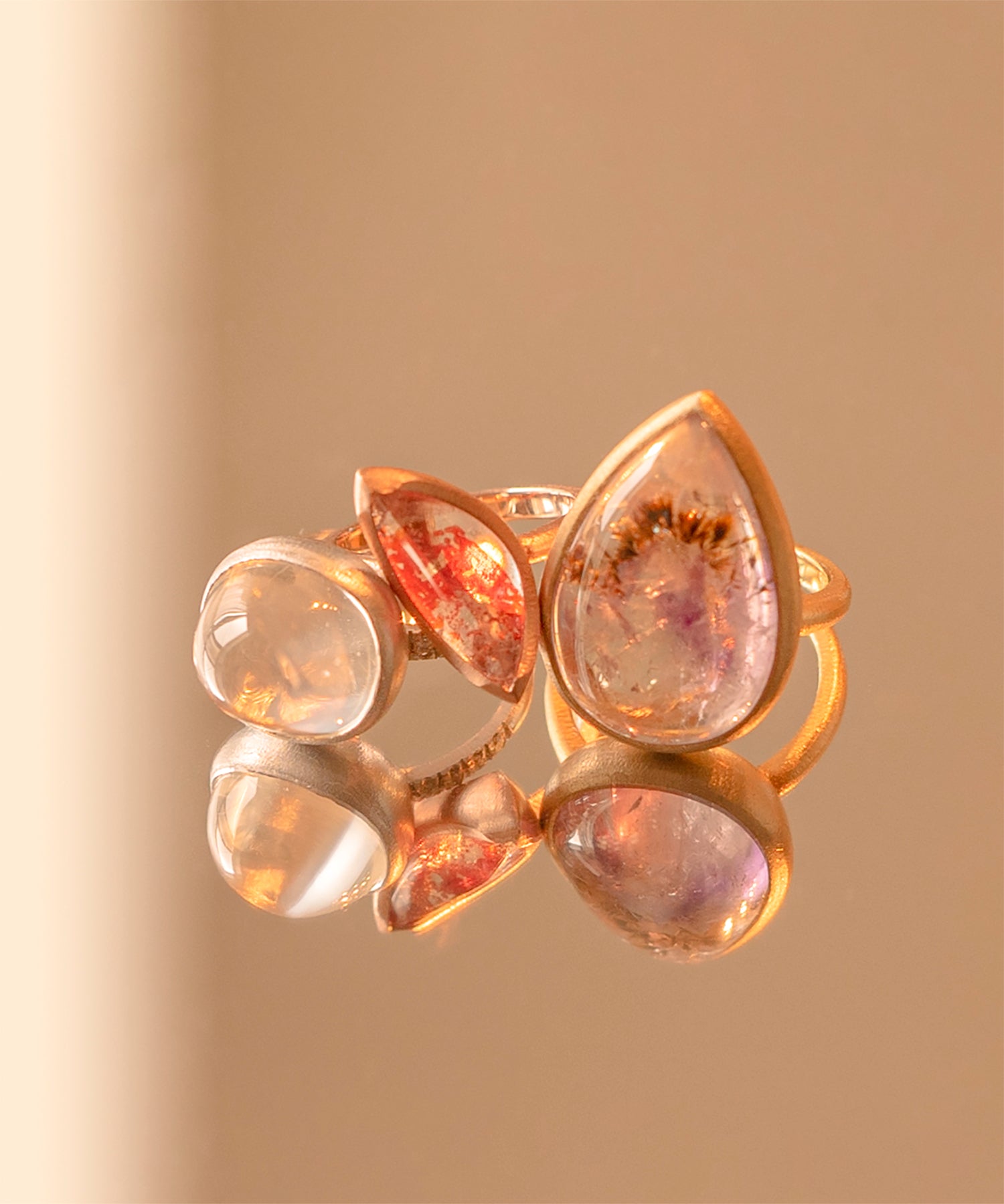 ヘマタイトinクォーツ(レインボー) リング