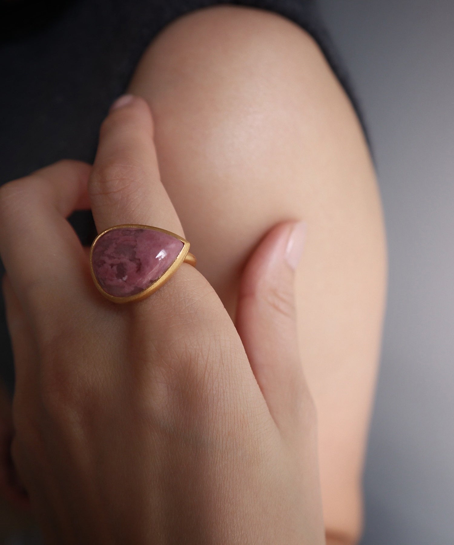 クォーツinロードナイト リング