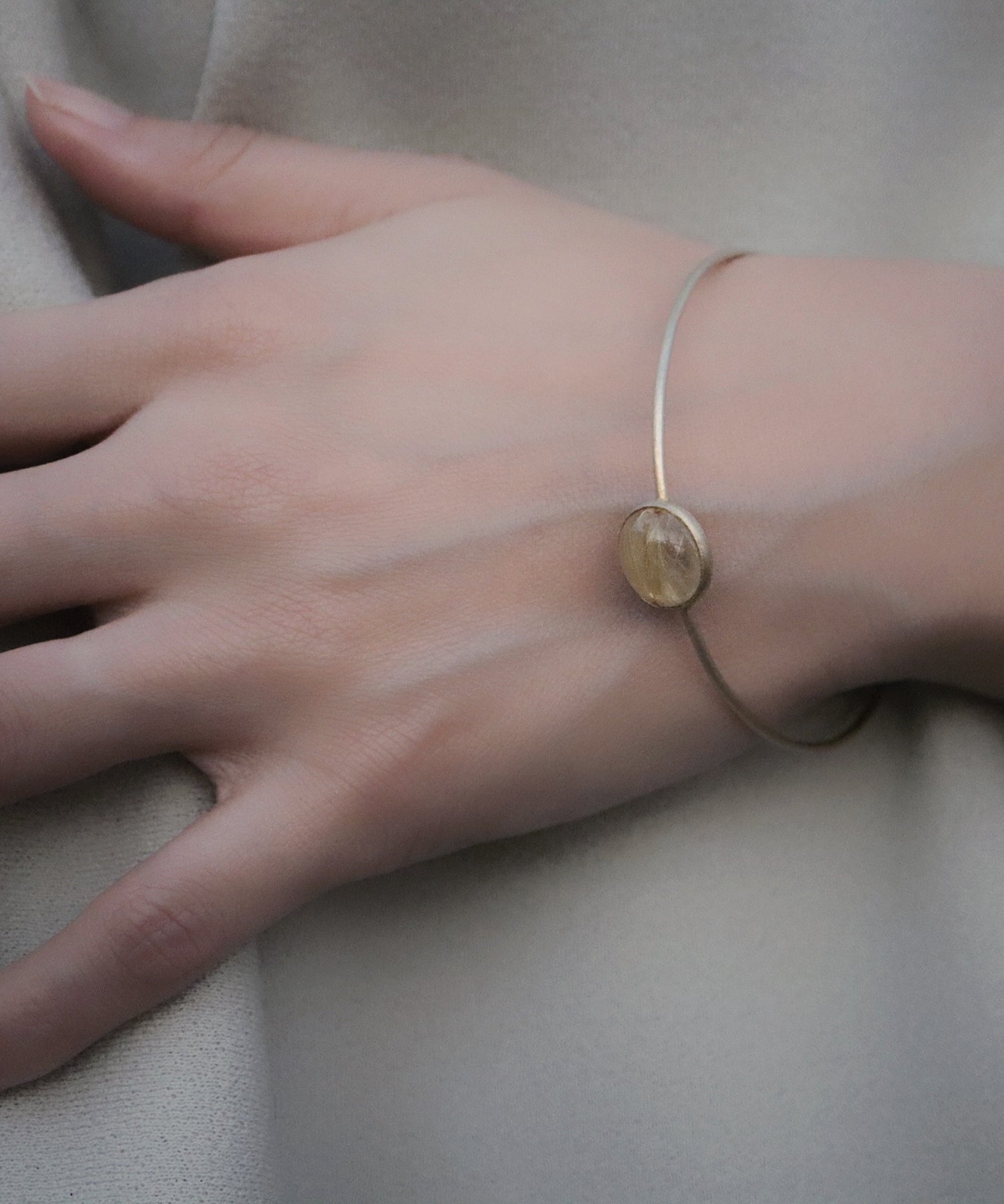 ルチルクォーツ バングル