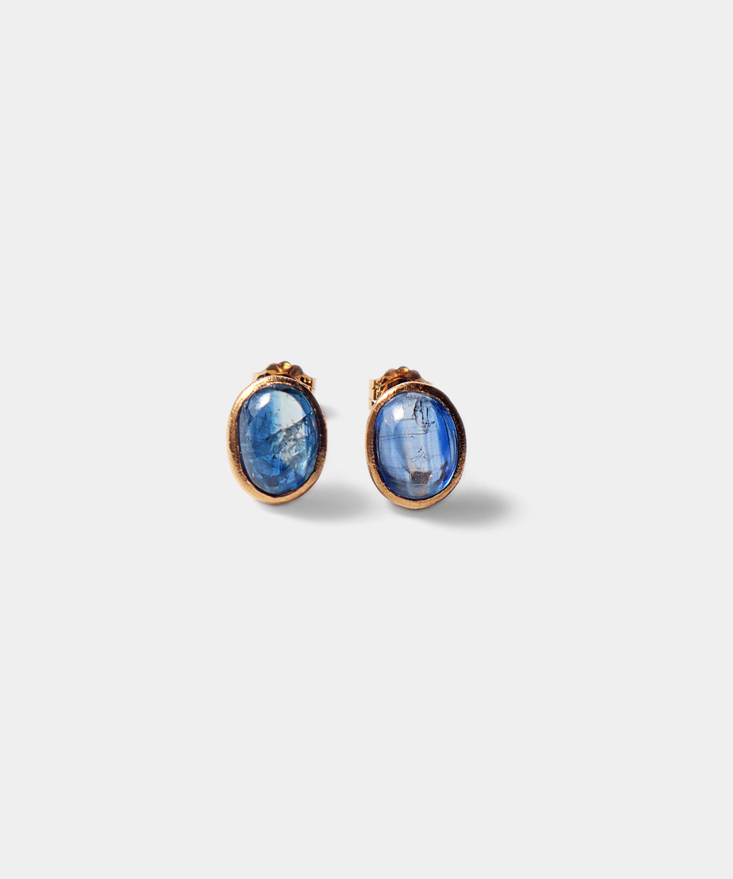1667 ロイヤルブルーカイヤナイトのピアス カイヤナイト ピアス – Fruitsjolie