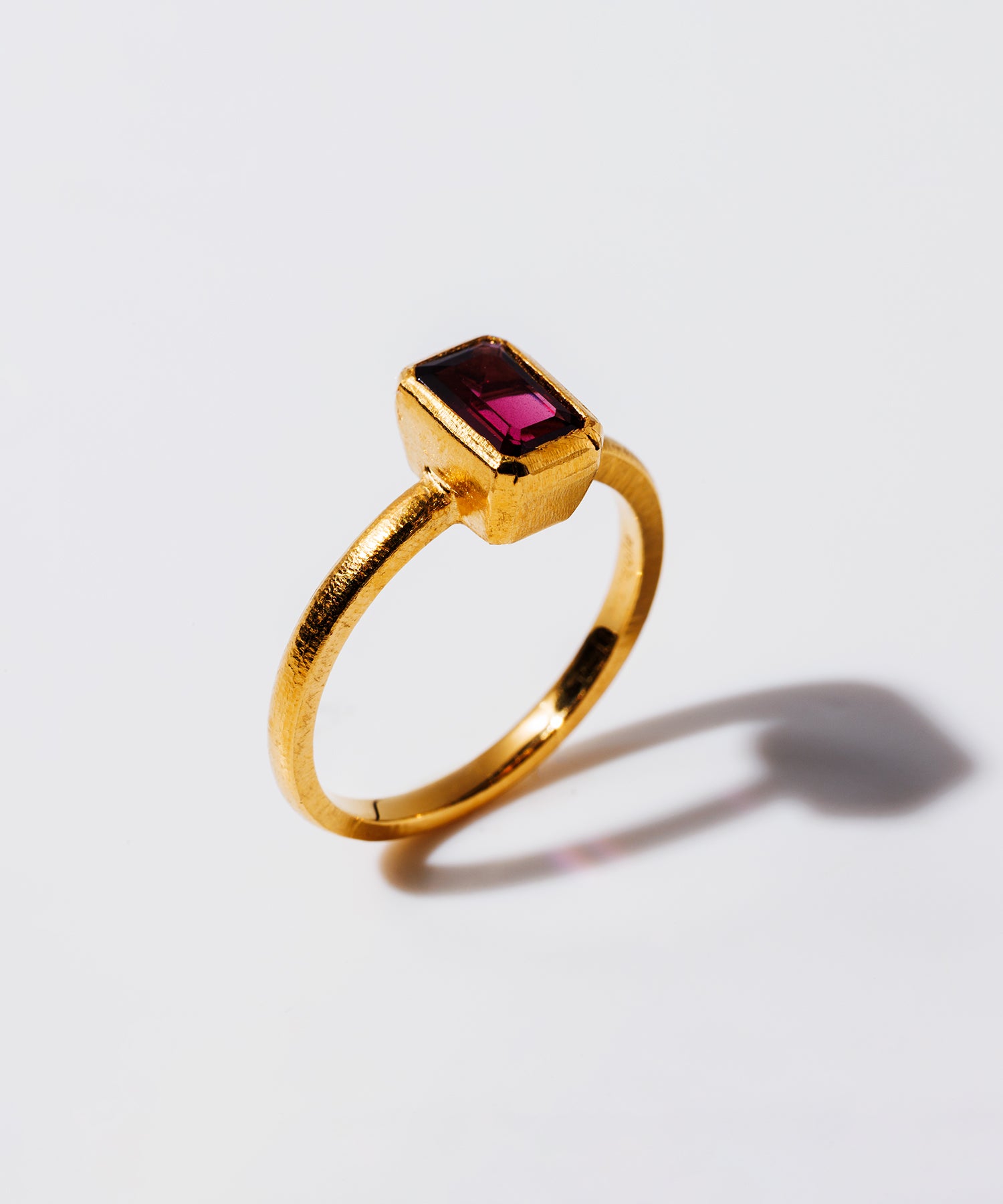 天然ロードライトガーネットリング ロードライトガーネット リング – Fruitsjolie