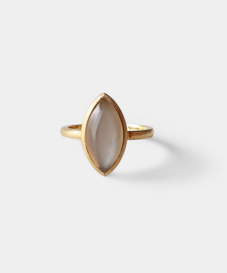 ・fruitsjolie グレームーンストーン11号 別注】Fruitsjolie / グレームーンストーン リング（リング）｜Demi