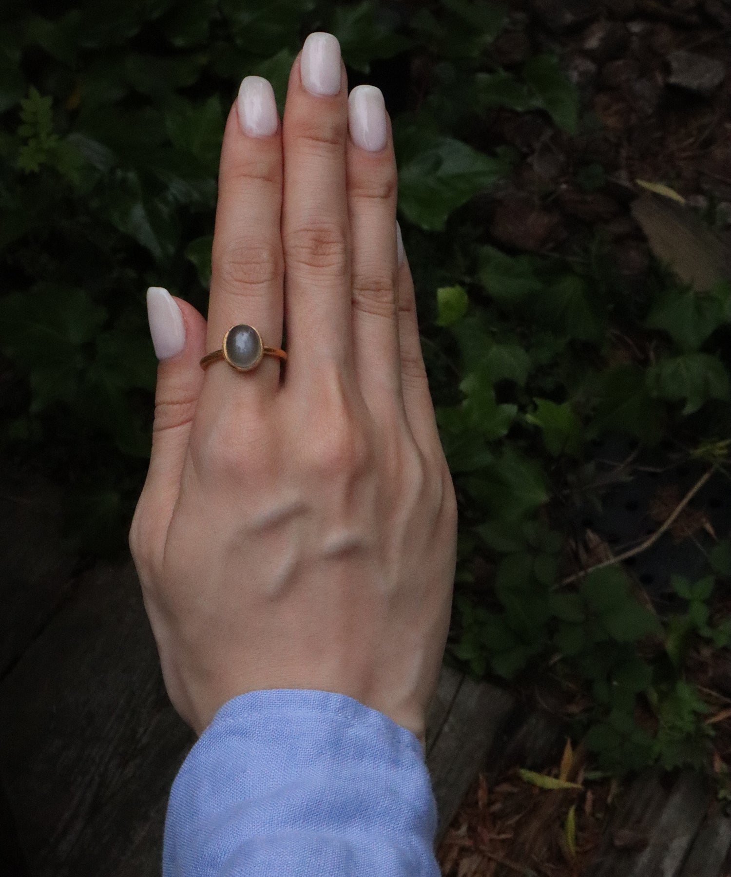 桃蓮玉‼️激レア虹入りブラックルチルリング✨ムーンストーン共生タイプ 桃蓮玉‼️激レア虹入りブラックルチルリング✨ムーンストーン