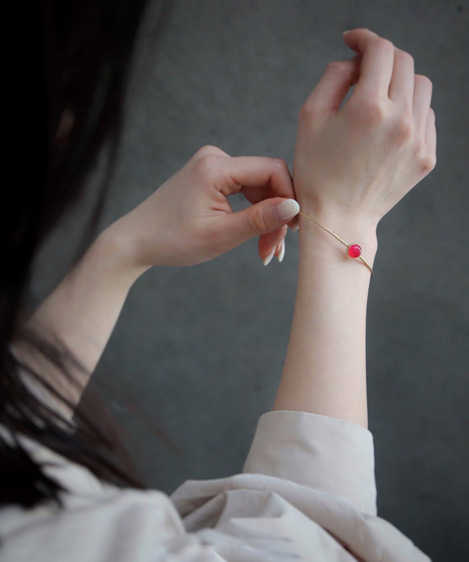 パープルピンクカルセドニー バングル – Fruitsjolie